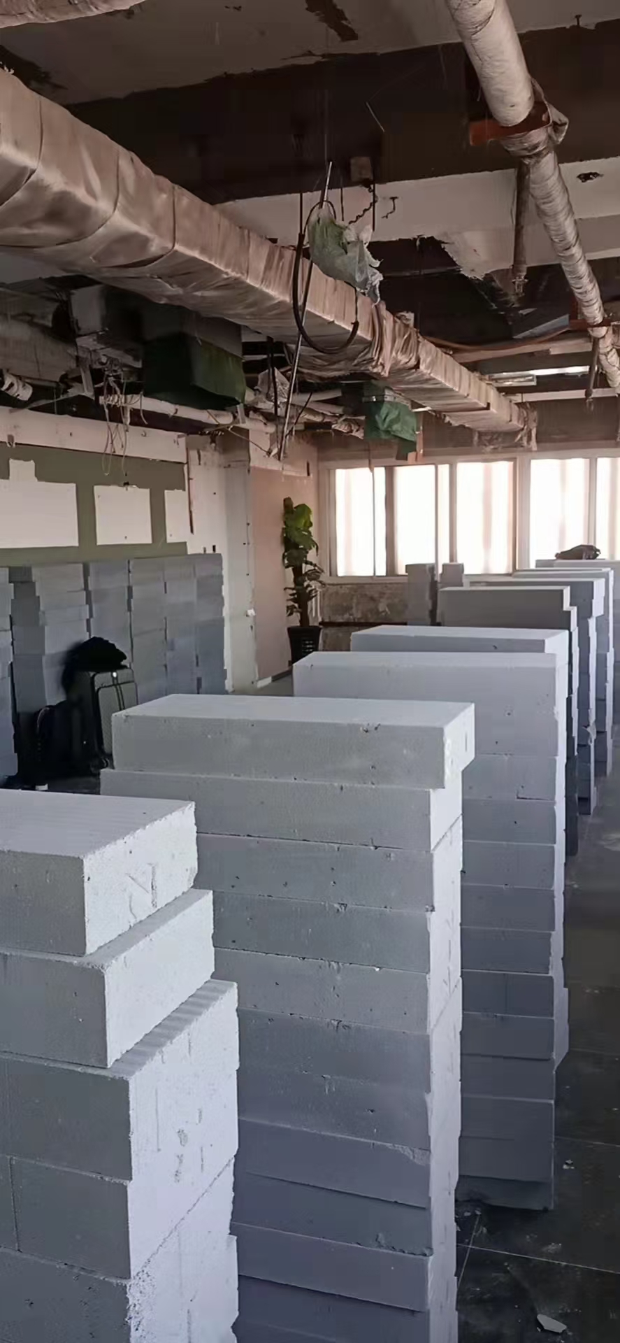 轻质砖墙体与分区